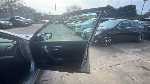 2013 Nissan Altima in Greenville, SC 29607 - 18106350 13