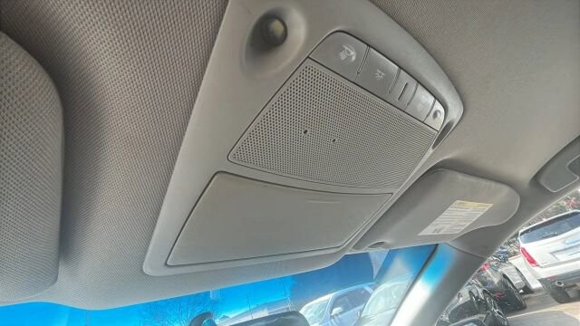 2013 Nissan Altima in Greenville, SC 29607 - 18106350 39