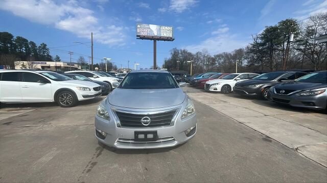 2013 Nissan Altima in Greenville, SC 29607 - 18106350 8