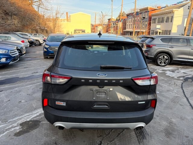 2020 Ford Escape in Pottsville, PA 17901 - 18106351 4