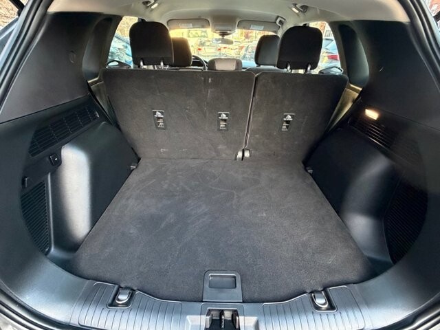 2020 Ford Escape in Pottsville, PA 17901 - 18106351 21