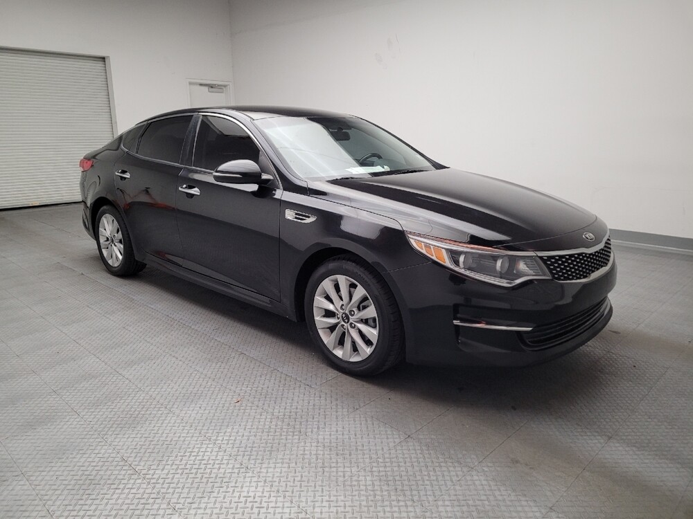 2016 Kia Optima in Downey, CA 90241 - 18106357 13