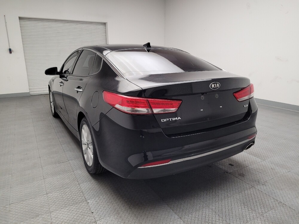 2016 Kia Optima in Downey, CA 90241 - 18106357 6