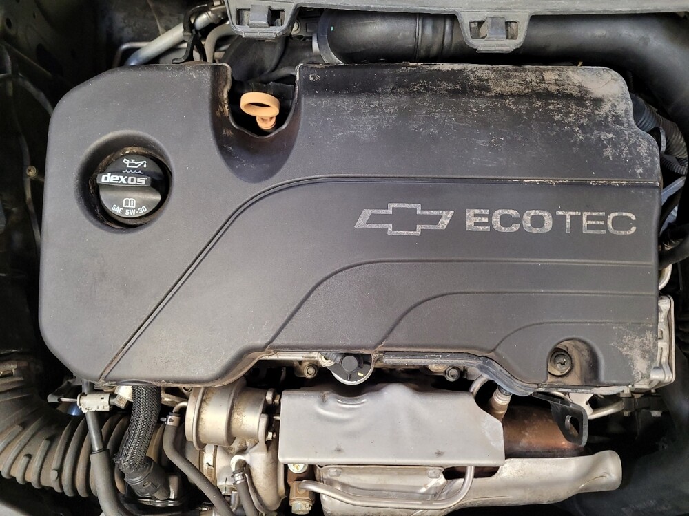 2017 Chevrolet Cruze in Downey, CA 90241 - 18106366 30