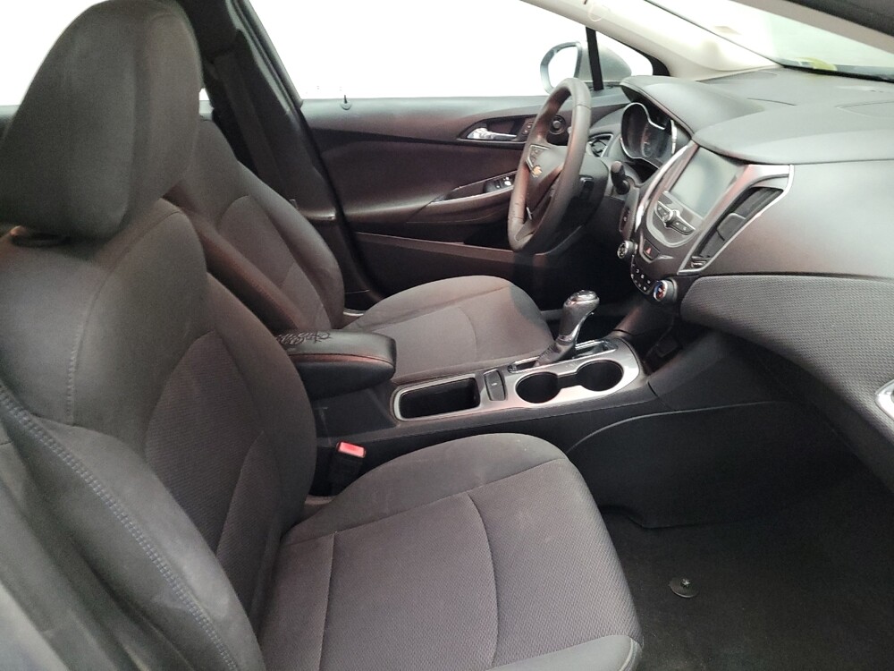 2017 Chevrolet Cruze in Downey, CA 90241 - 18106366 21