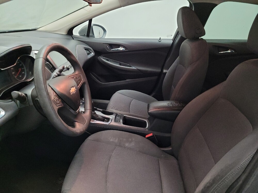 2017 Chevrolet Cruze in Downey, CA 90241 - 18106366 17