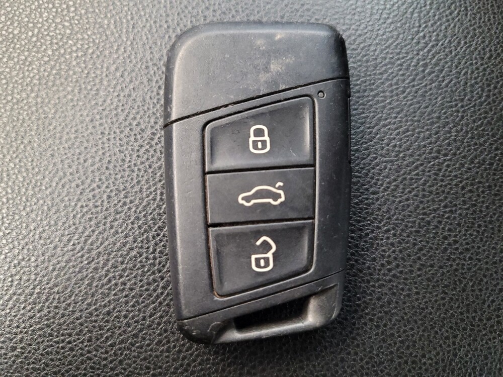 2019 Volkswagen Jetta in Riverside, CA 92504 - 18106367 32