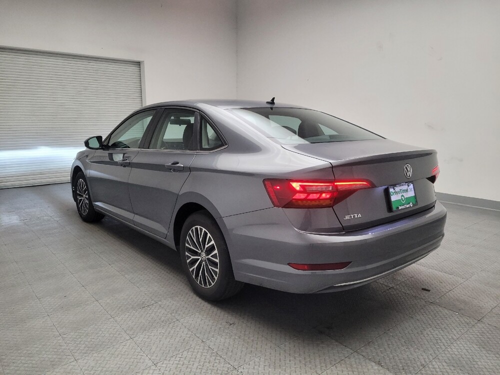 2019 Volkswagen Jetta in Riverside, CA 92504 - 18106367 5