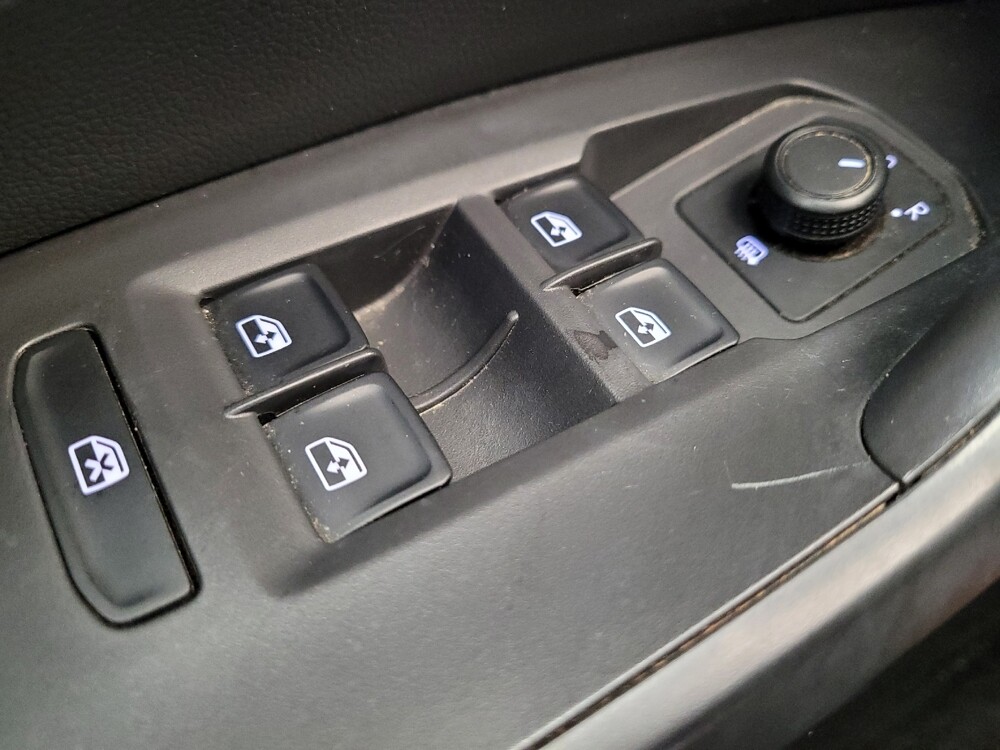 2019 Volkswagen Jetta in Riverside, CA 92504 - 18106367 27