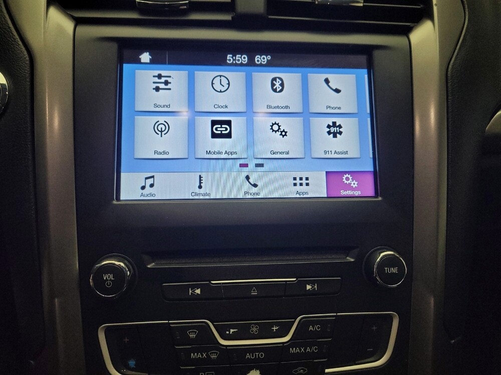 2017 Ford Fusion in Riverside, CA 92504 - 18106369 25