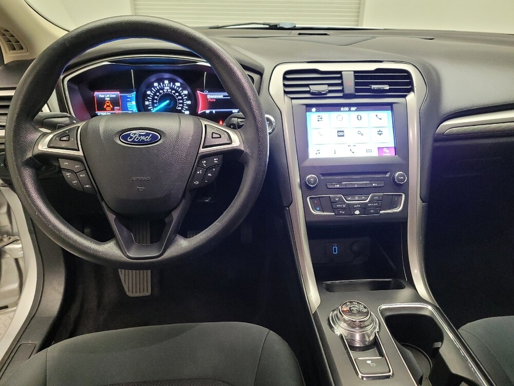 2017 Ford Fusion in Riverside, CA 92504 - 18106369 22