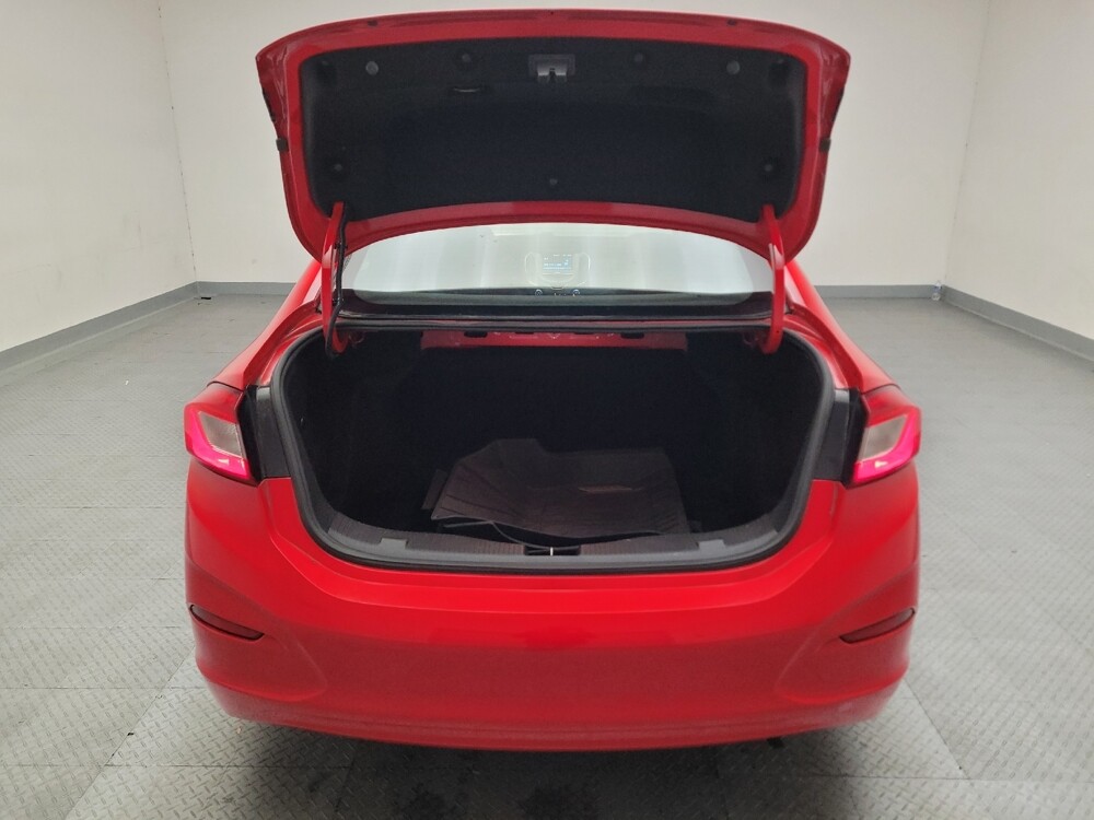 2018 Chevrolet Cruze in Downey, CA 90241 - 18106377 29