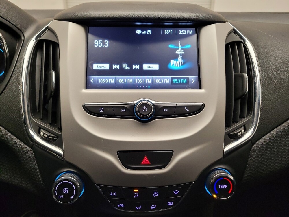 2018 Chevrolet Cruze in Downey, CA 90241 - 18106377 25