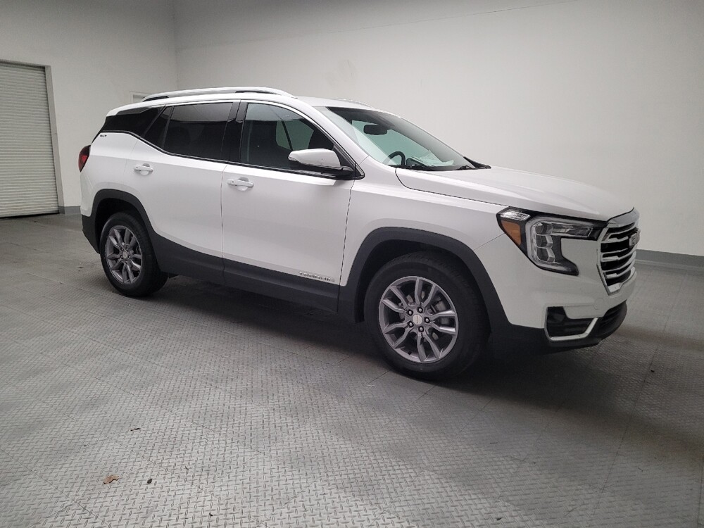 2024 GMC Terrain in Downey, CA 90241 - 18106378 11
