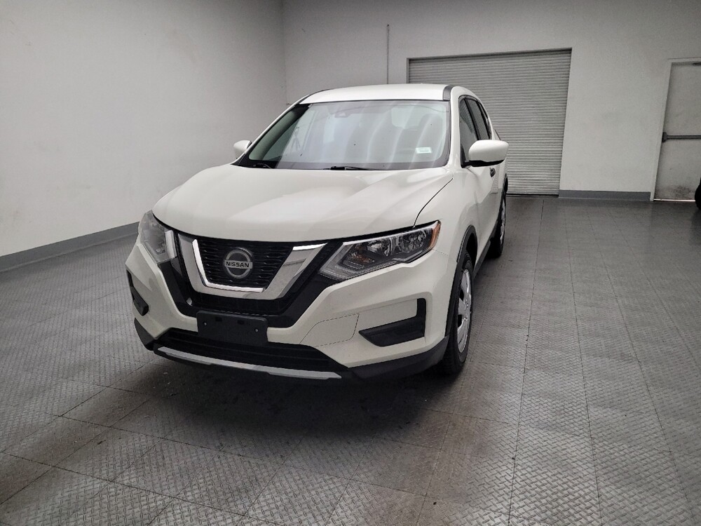2019 Nissan Rogue in Fresno, CA 93726 - 18106379 15