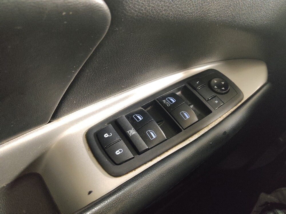 2018 Dodge Journey in Morrow, GA 30260 - 18106386 27