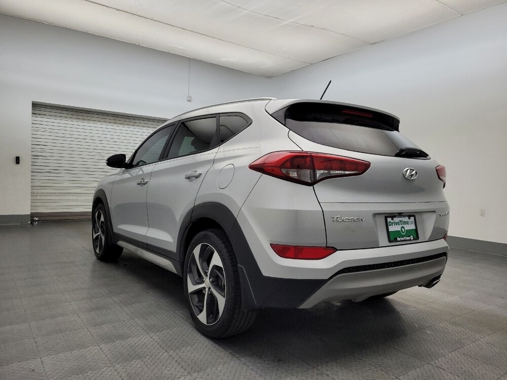 2017 Hyundai Tucson in Phoenix, AZ 85015 - 18106398 5