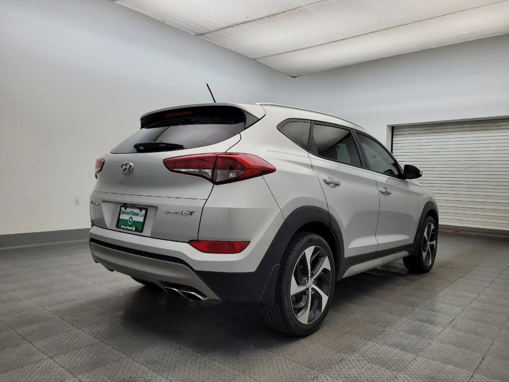 2017 Hyundai Tucson in Phoenix, AZ 85015 - 18106398 9
