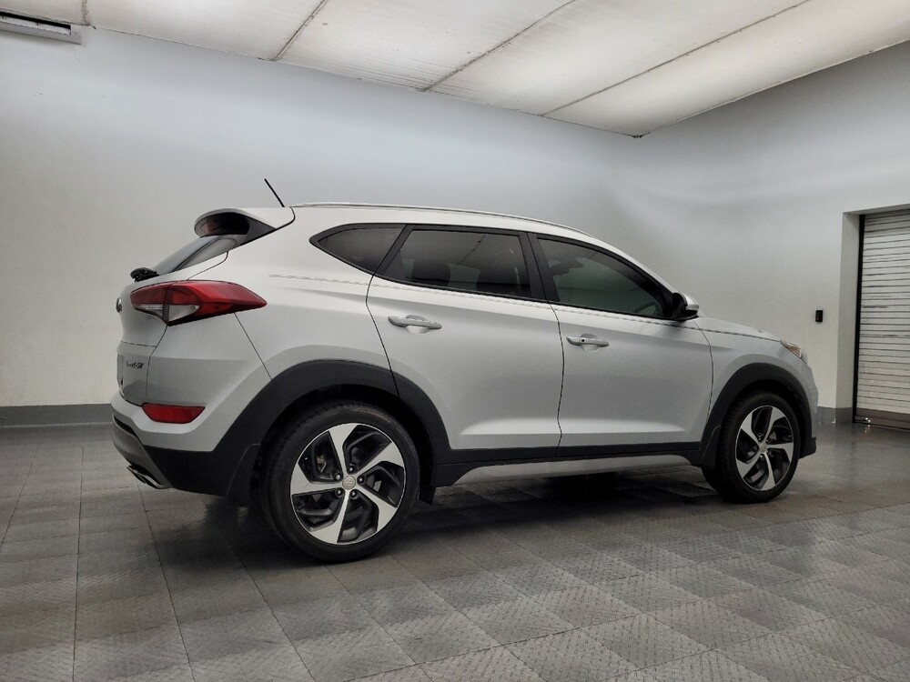 2017 Hyundai Tucson in Phoenix, AZ 85015 - 18106398 10