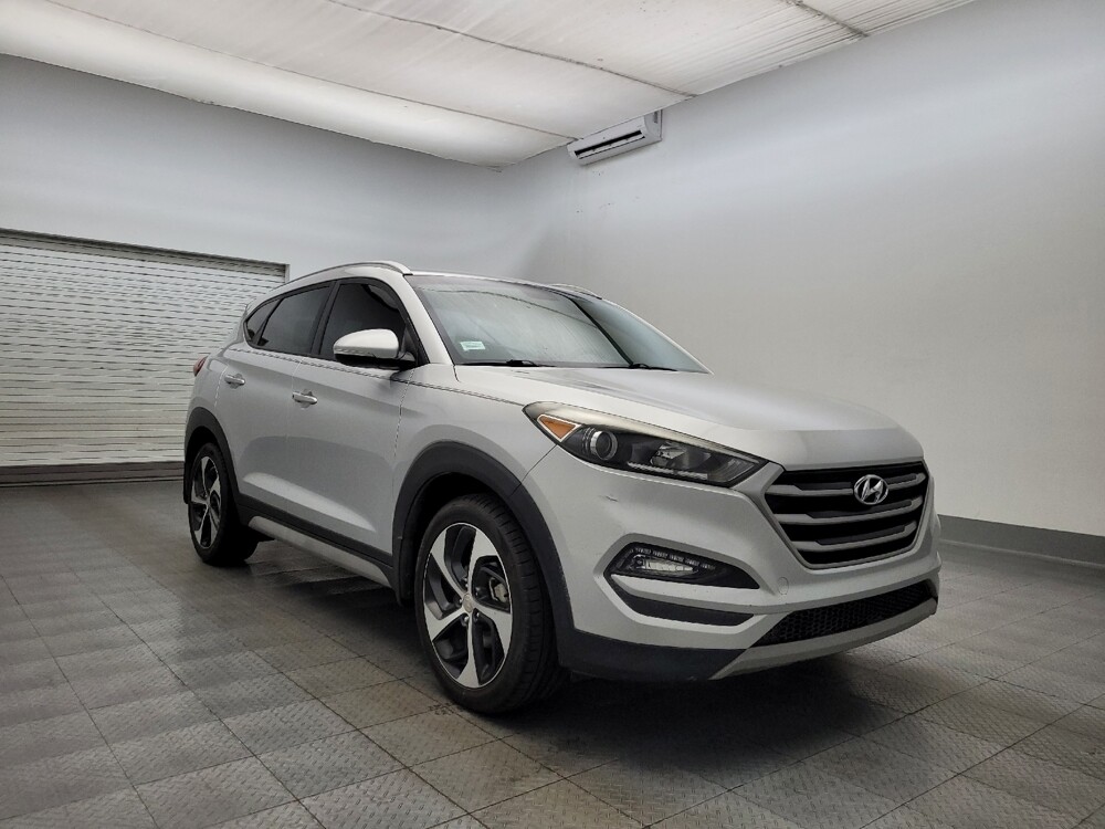 2017 Hyundai Tucson in Phoenix, AZ 85015 - 18106398 13