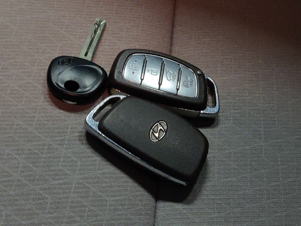 2017 Hyundai Tucson in Phoenix, AZ 85015 - 18106398 32