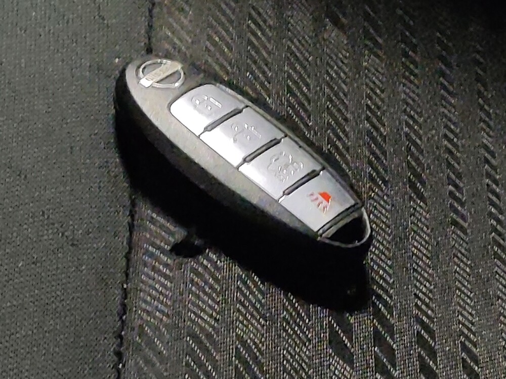 2020 Nissan Versa in Mesa, AZ 85210 - 18106402 32