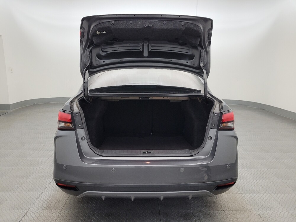 2020 Nissan Versa in Mesa, AZ 85210 - 18106402 29