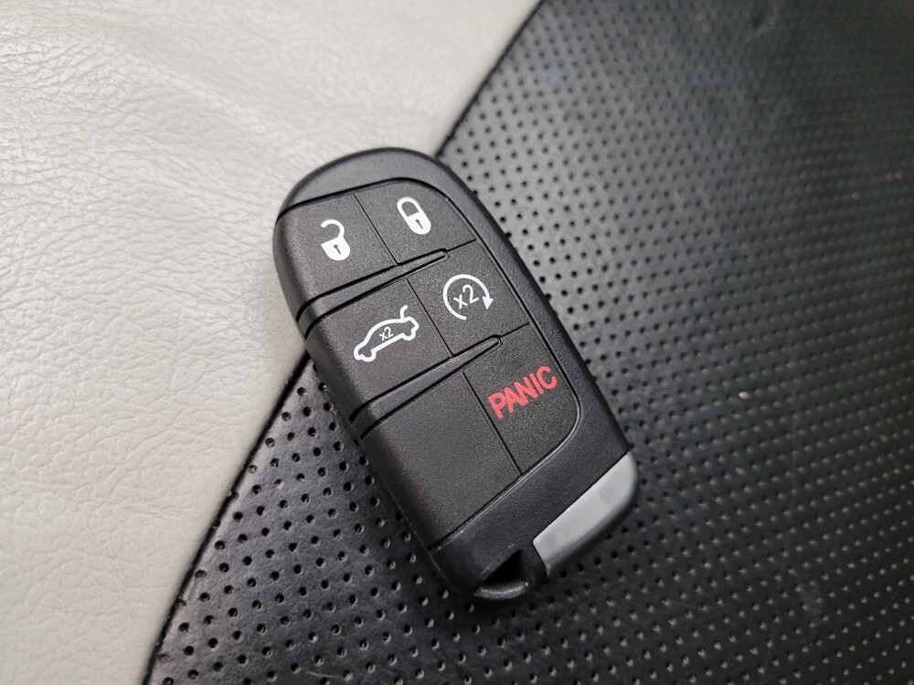 2020 Jeep Compass in Mesa, AZ 85210 - 18106403 32