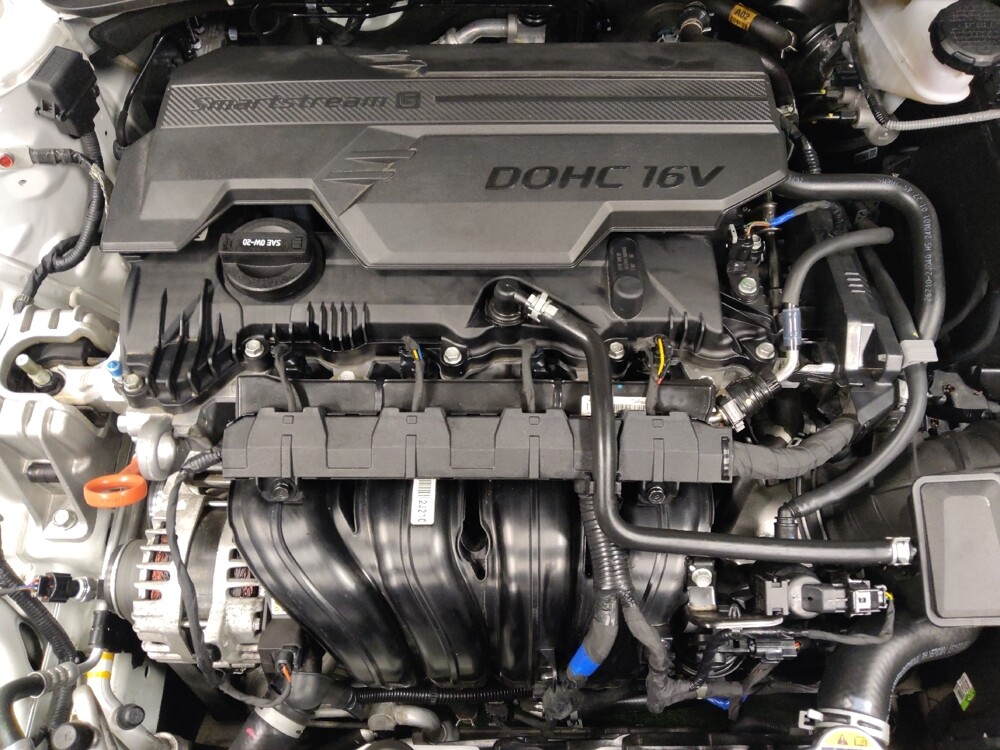 2024 Hyundai Elantra in Mesa, AZ 85210 - 18106405 30