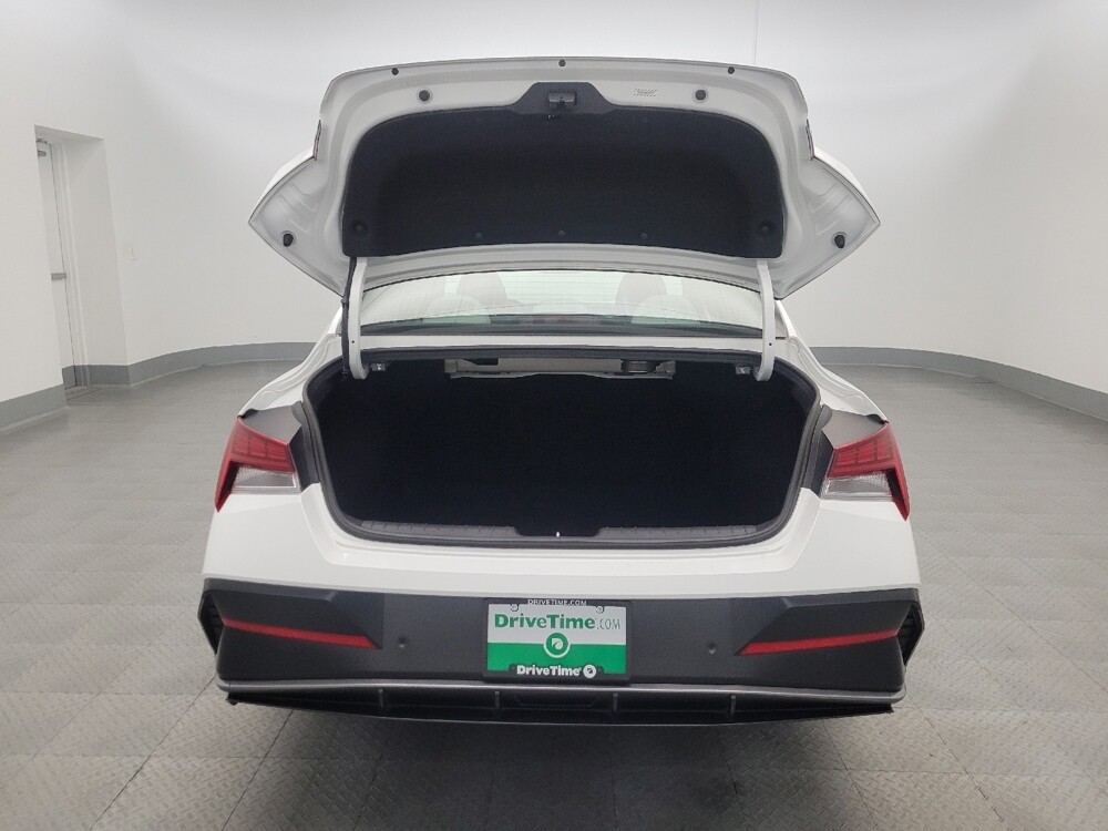 2024 Hyundai Elantra in Mesa, AZ 85210 - 18106405 29