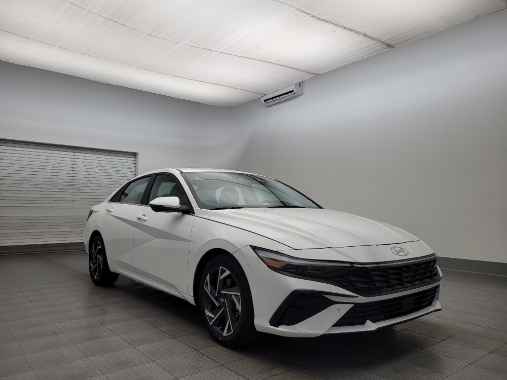 2024 Hyundai Elantra in Mesa, AZ 85210 - 18106405 13