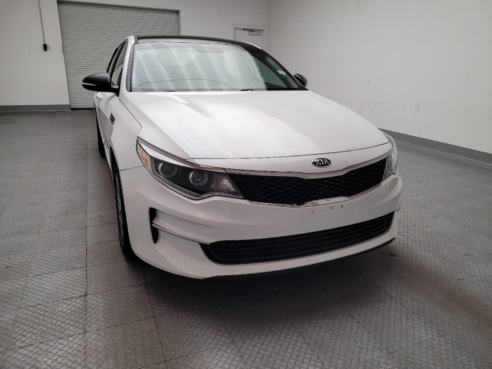 2017 Kia Optima in Riverside, CA 92504 - 18106409 14