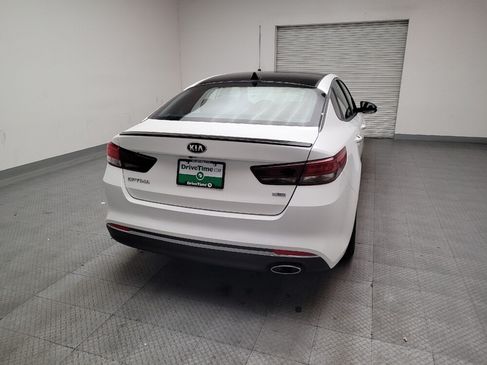 2017 Kia Optima in Riverside, CA 92504 - 18106409 7