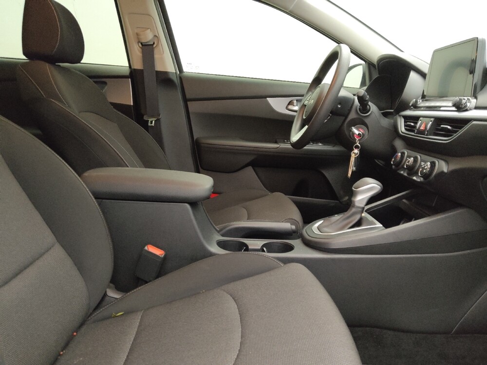 2022 Kia Forte in Lakeland, FL 33815 - 18106413 21