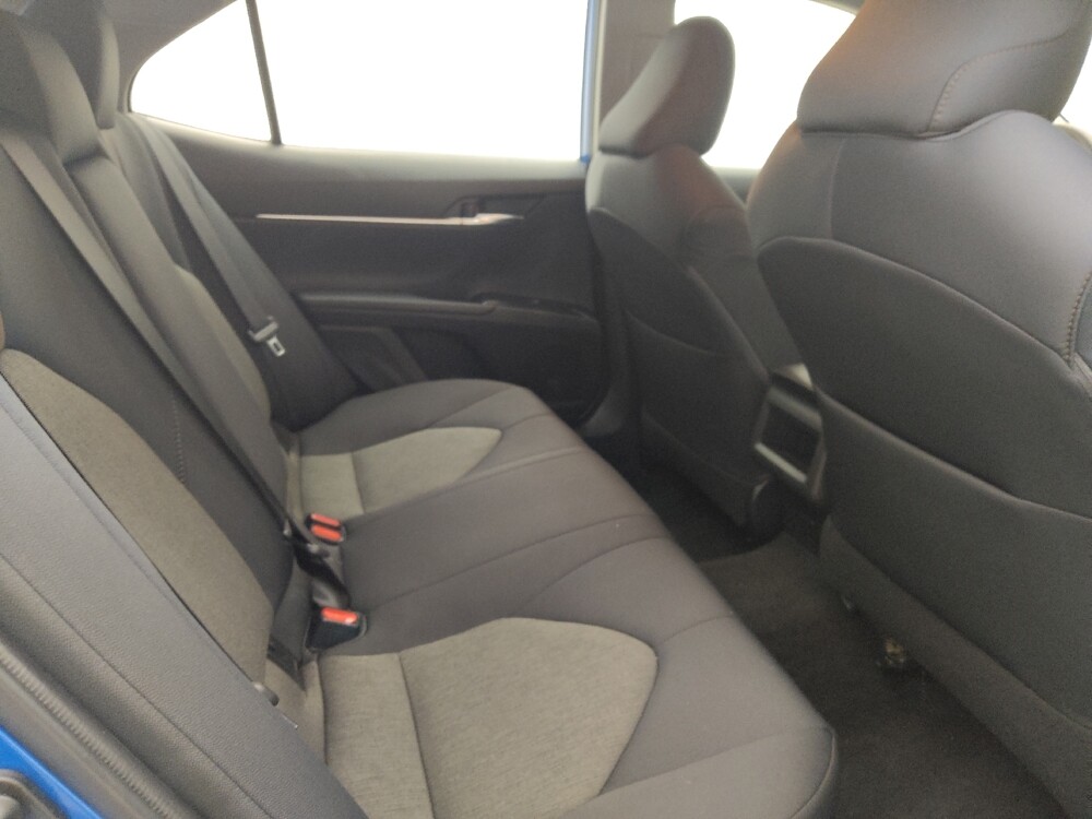 2019 Toyota Camry in Lakeland, FL 33815 - 18106415 19