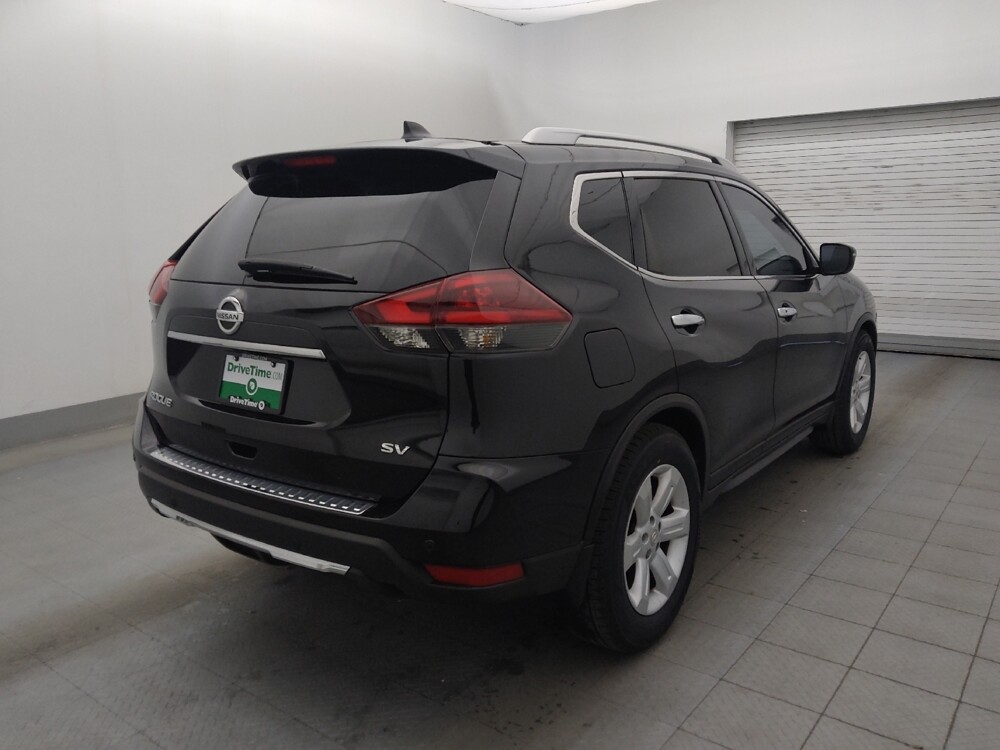 2019 Nissan Rogue in Morrow, GA 30260 - 18106418 9