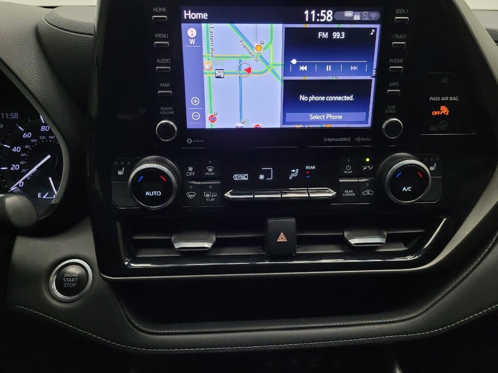 2020 Toyota Highlander in Las Vegas, NV 89102 - 18106426 25