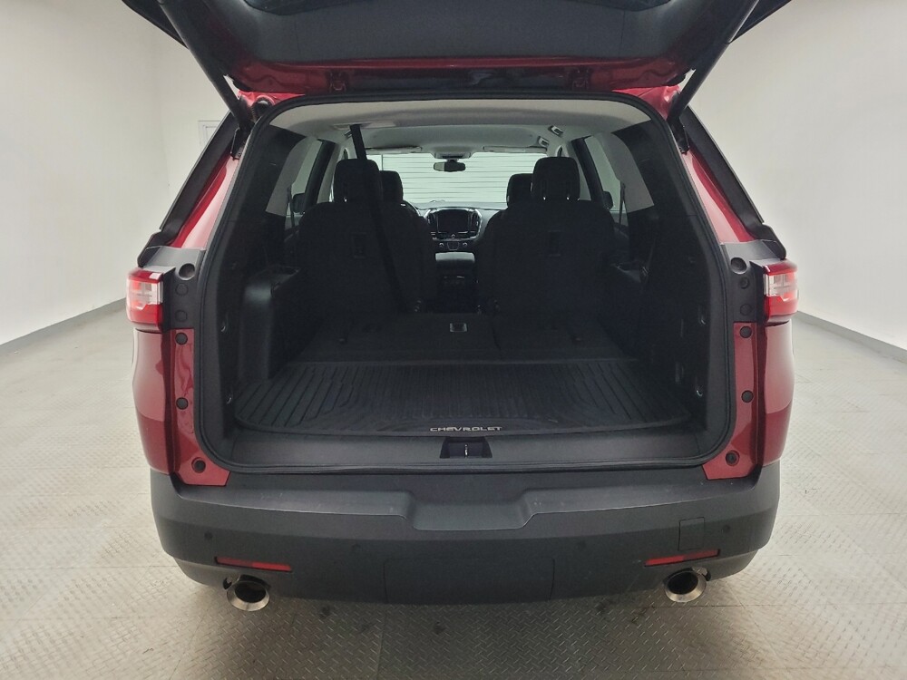 2018 Chevrolet Traverse in Eastpointe, MI 48021 - 18106427 29