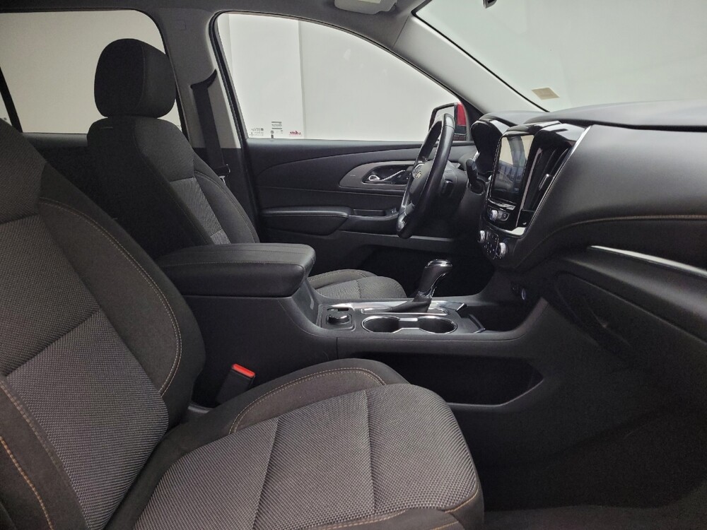 2018 Chevrolet Traverse in Eastpointe, MI 48021 - 18106427 21