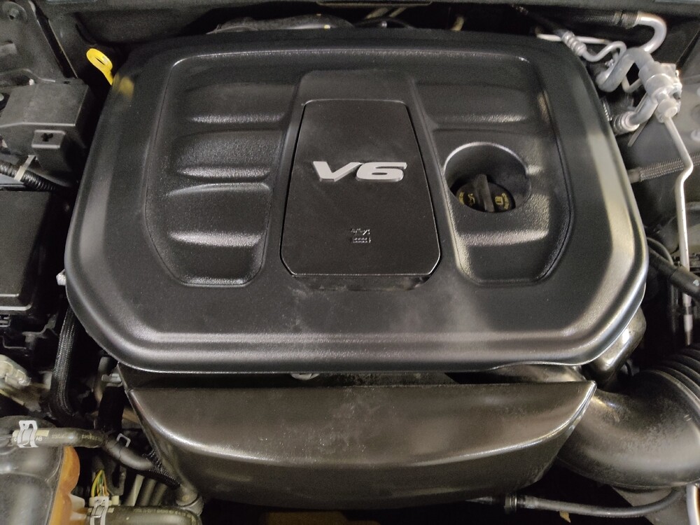 2019 Dodge Durango in Jacksonville, FL 32225 - 18106436 30