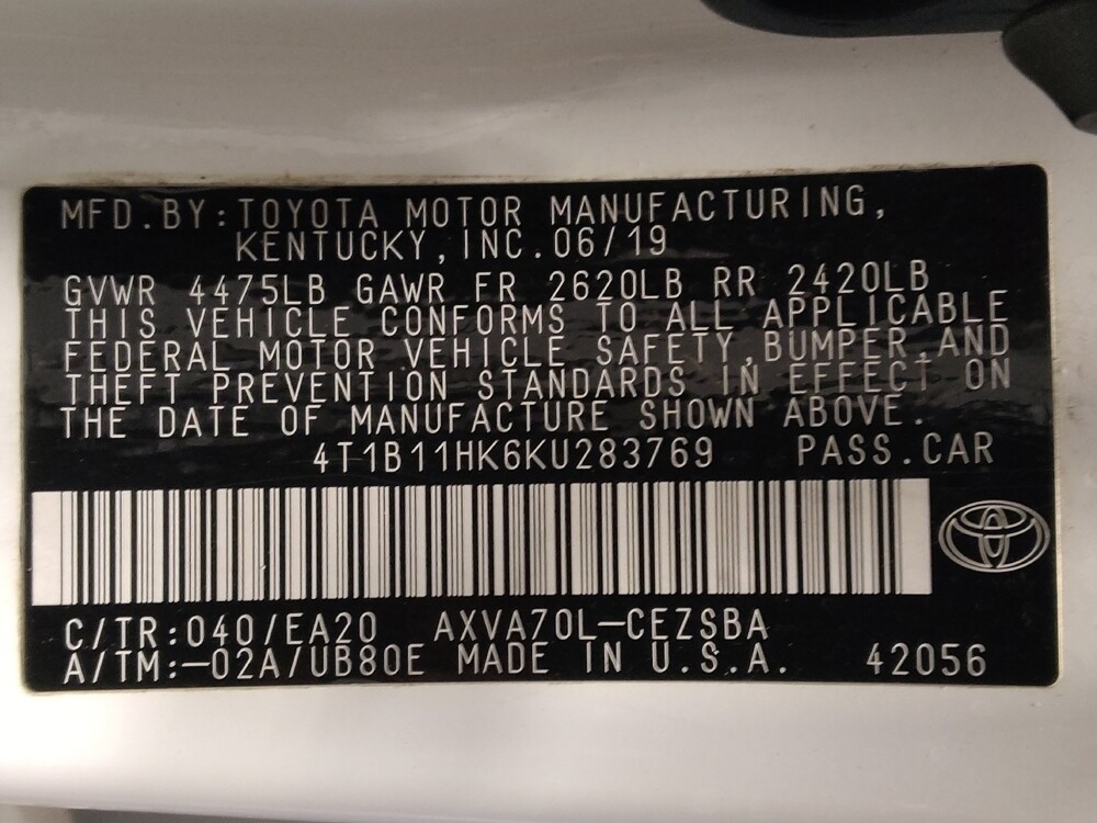 2019 Toyota Camry in Greenville, SC 29607 - 18106437 33