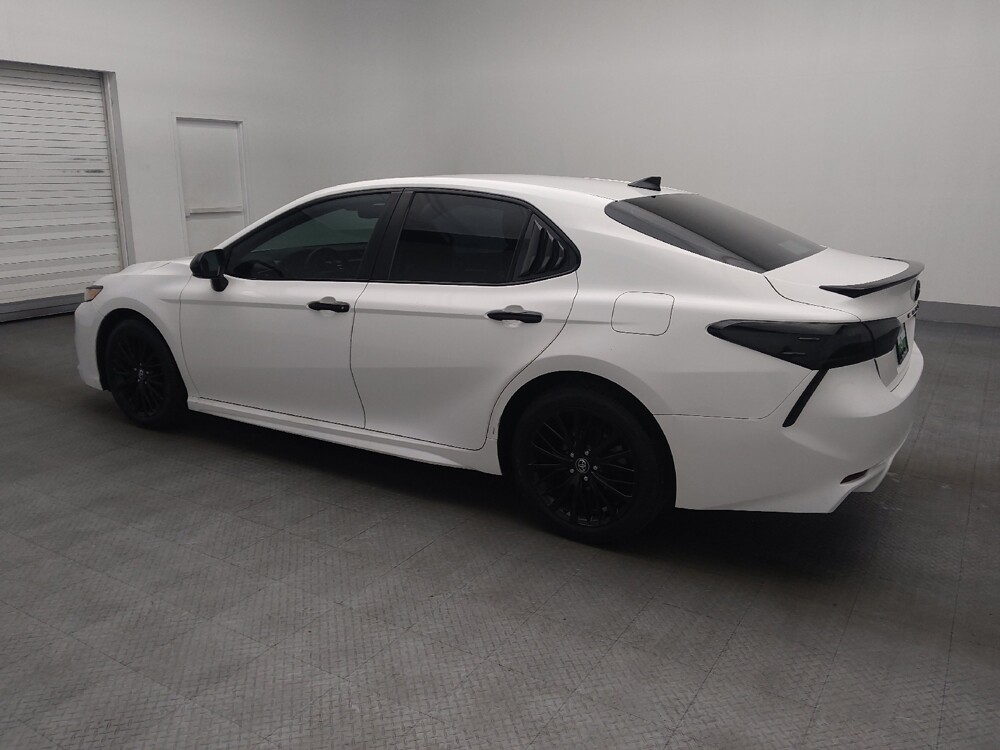 2019 Toyota Camry in Greenville, SC 29607 - 18106437 3