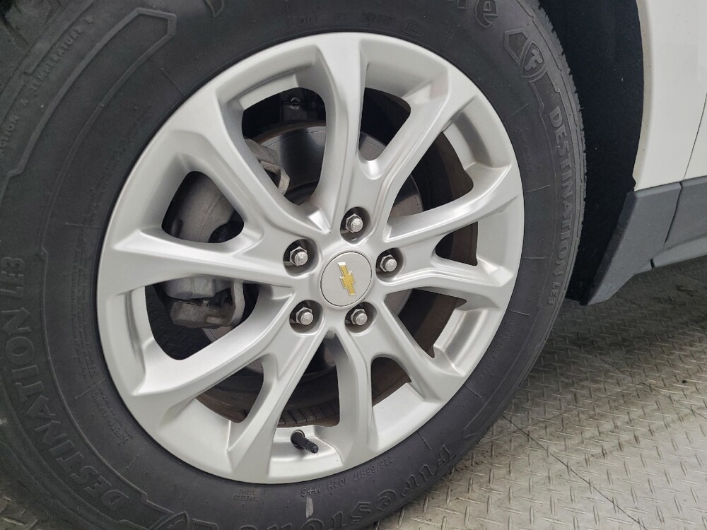 2020 Chevrolet Equinox in Raleigh, NC 27604 - 18106450 31