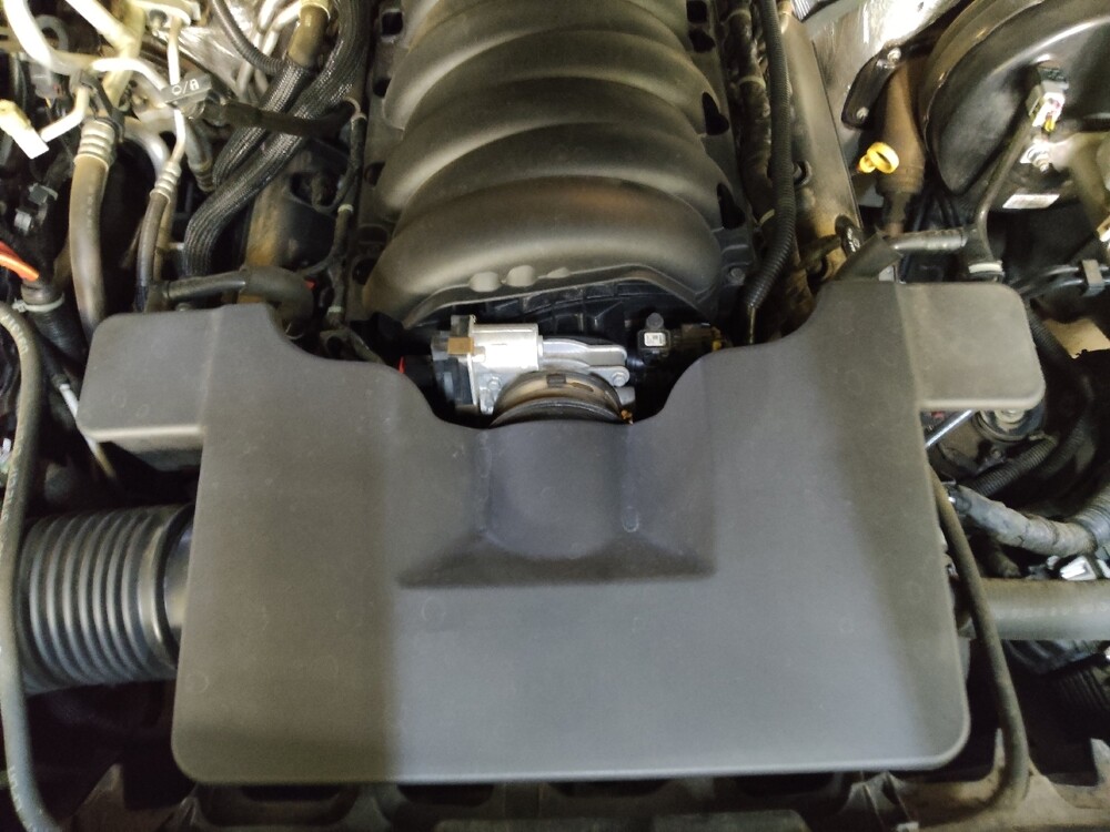 2018 Chevrolet Tahoe in Gastonia, NC 28056 - 18106467 30