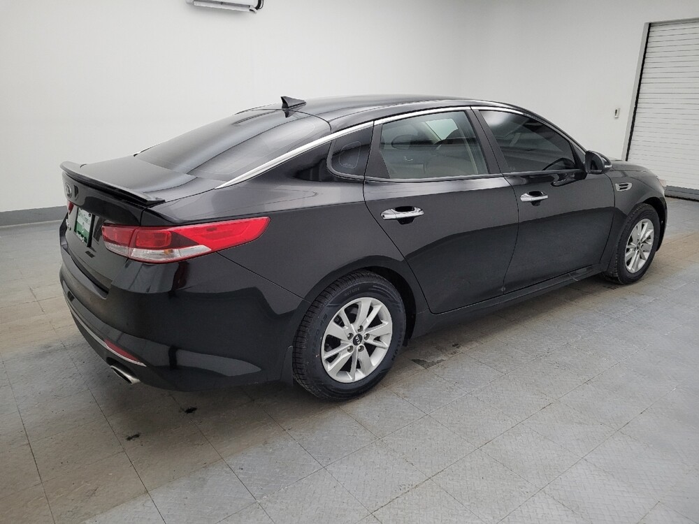 2018 Kia Optima in Louisville, KY 40258 - 18106479 10