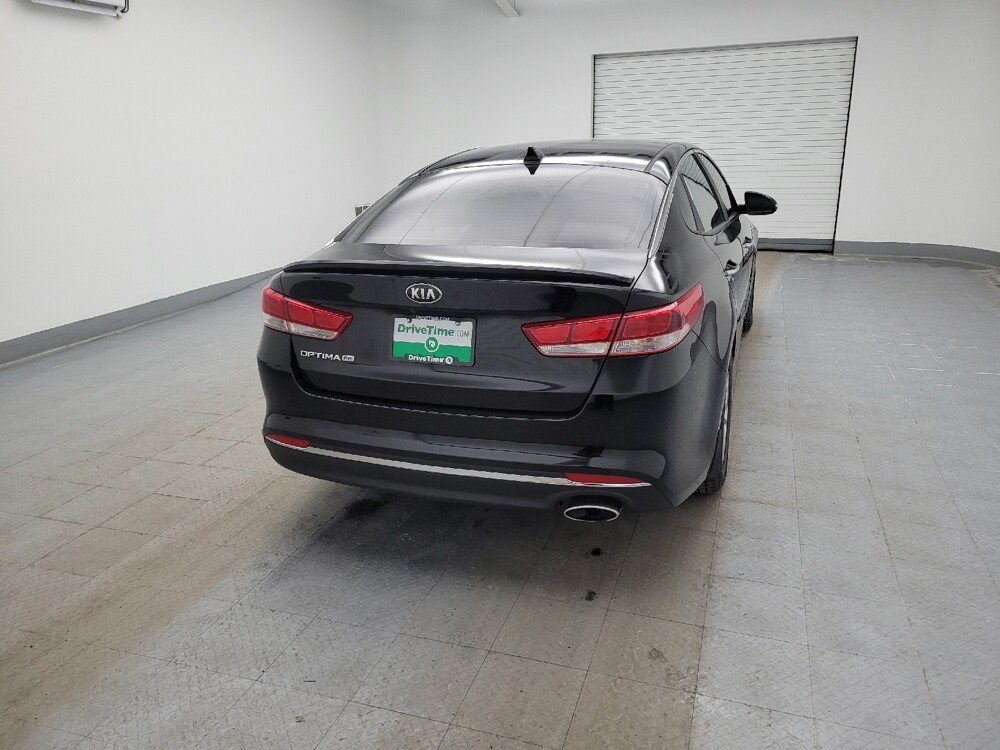 2018 Kia Optima in Louisville, KY 40258 - 18106479 7