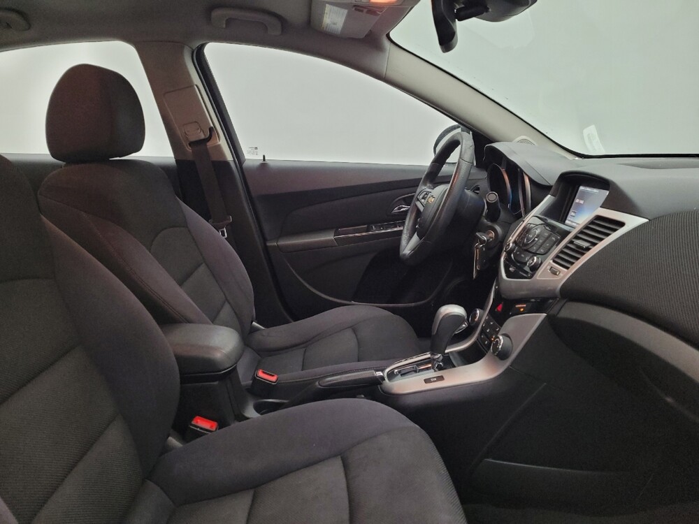 2015 Chevrolet Cruze in Louisville, KY 40258 - 18106484 21
