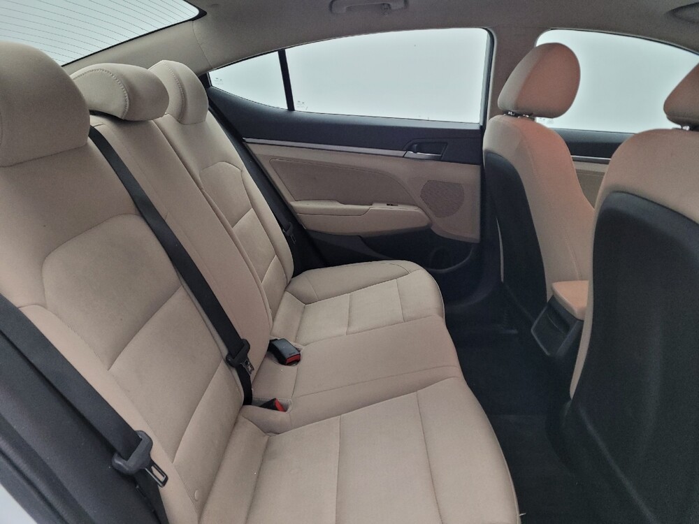 2018 Hyundai Elantra in Louisville, KY 40258 - 18106485 19