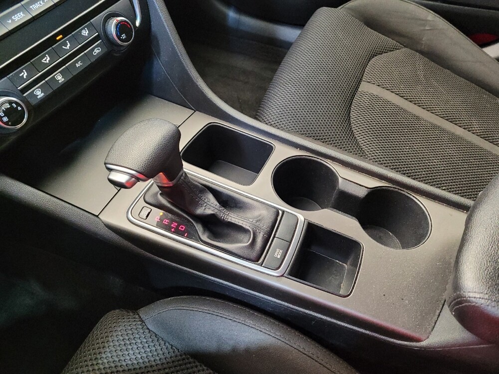 2020 Kia Optima in Louisville, KY 40258 - 18106486 26