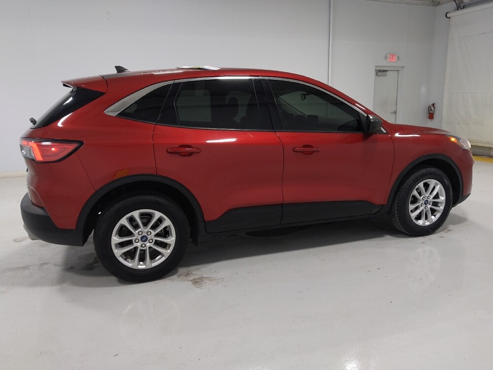 2022 Ford Escape in Columbus, OH 43231 - 18106487 10